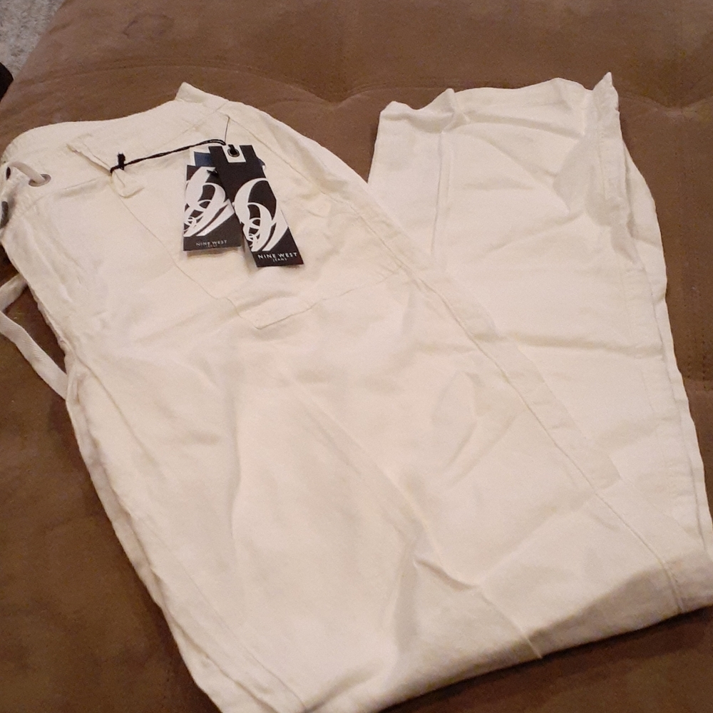 Nine west linen white pants.